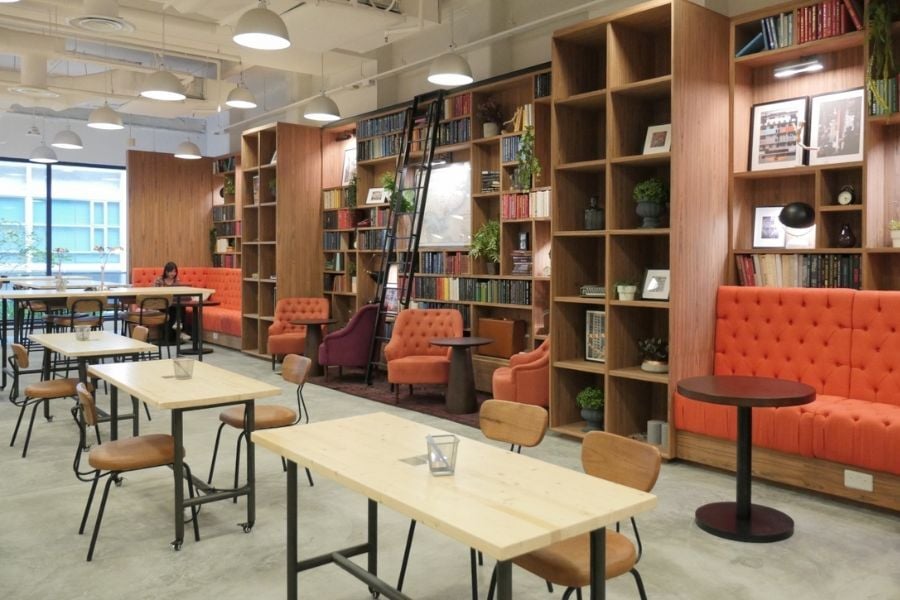 1. Coworking space in The Hive - Carpenter St