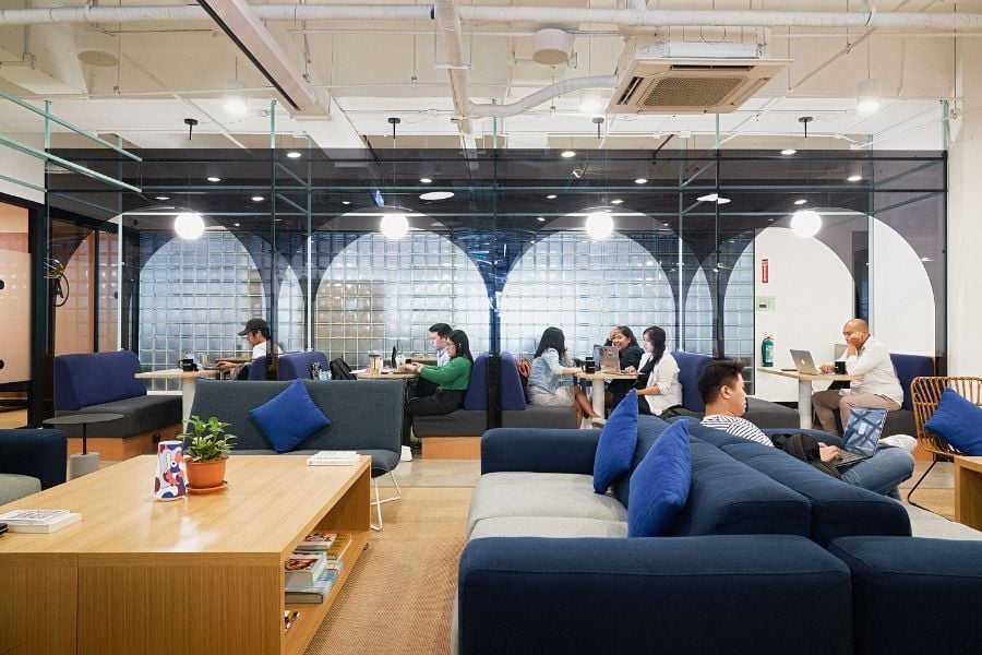 2. The BPO business in the Philippines brings many benefits