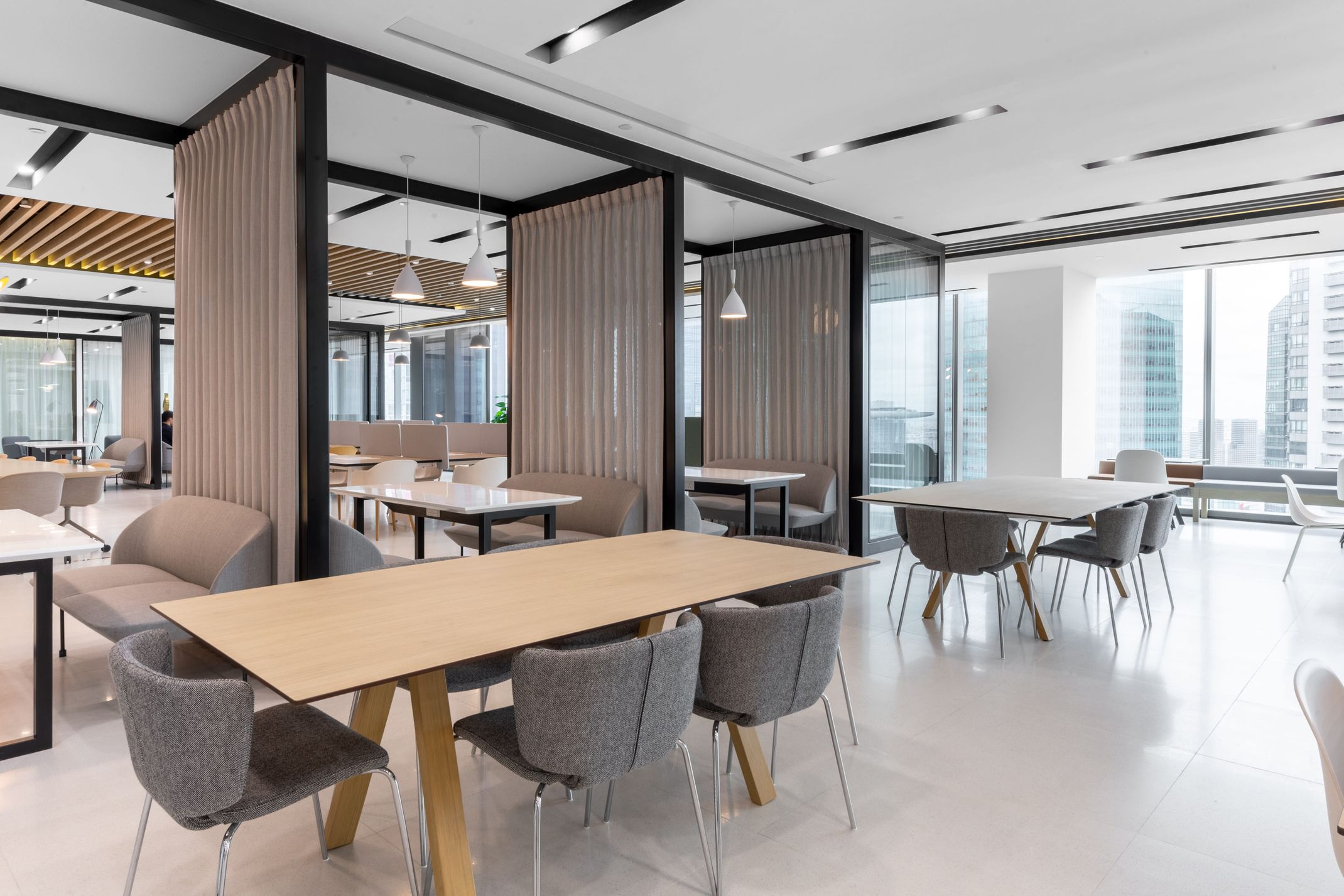 Regus Asia Square Tower 1