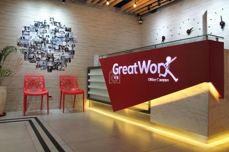 3. You can reach many dining options surrounding GreatWork Studio