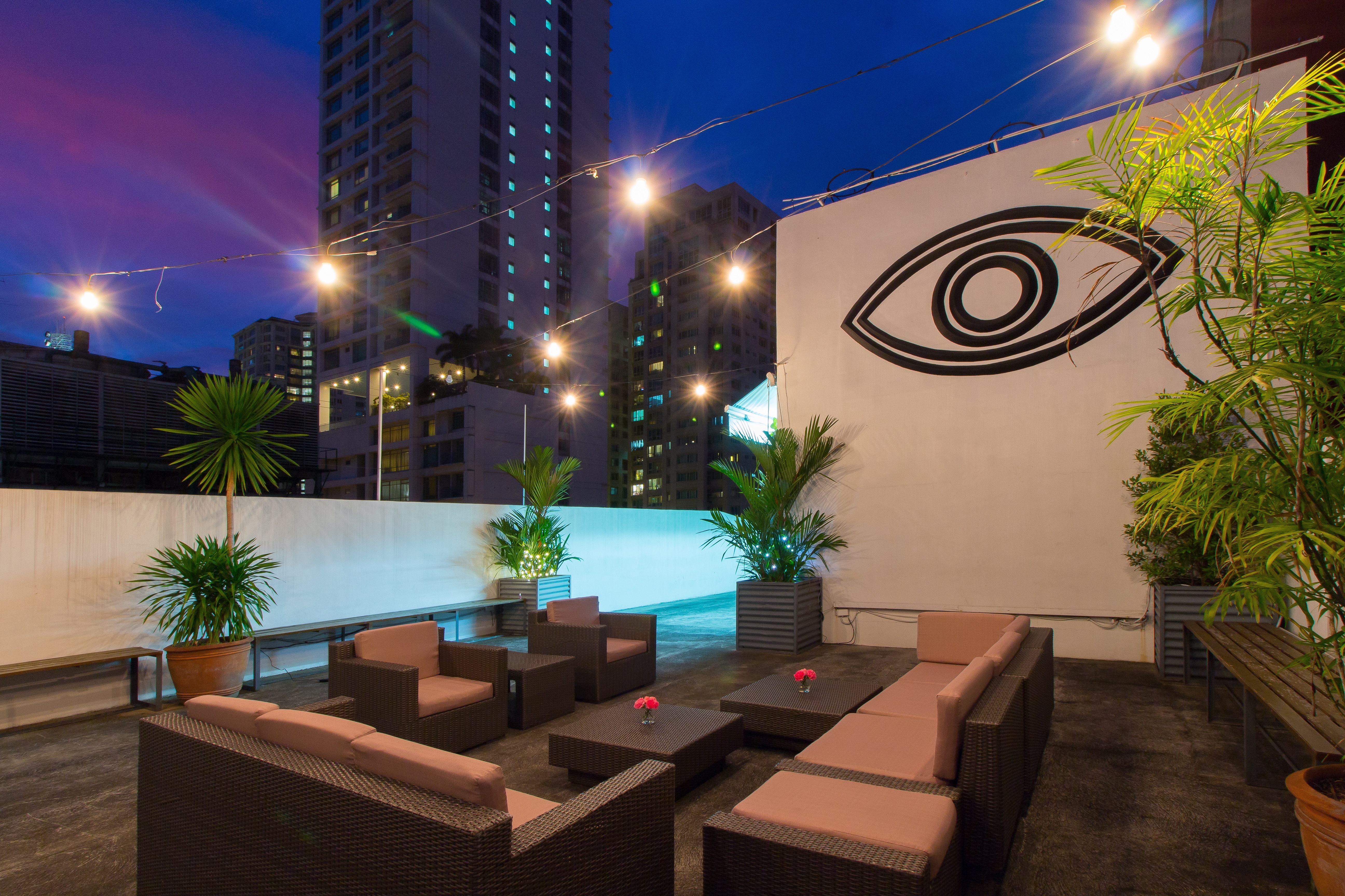 picasso hotel rooftop, manila