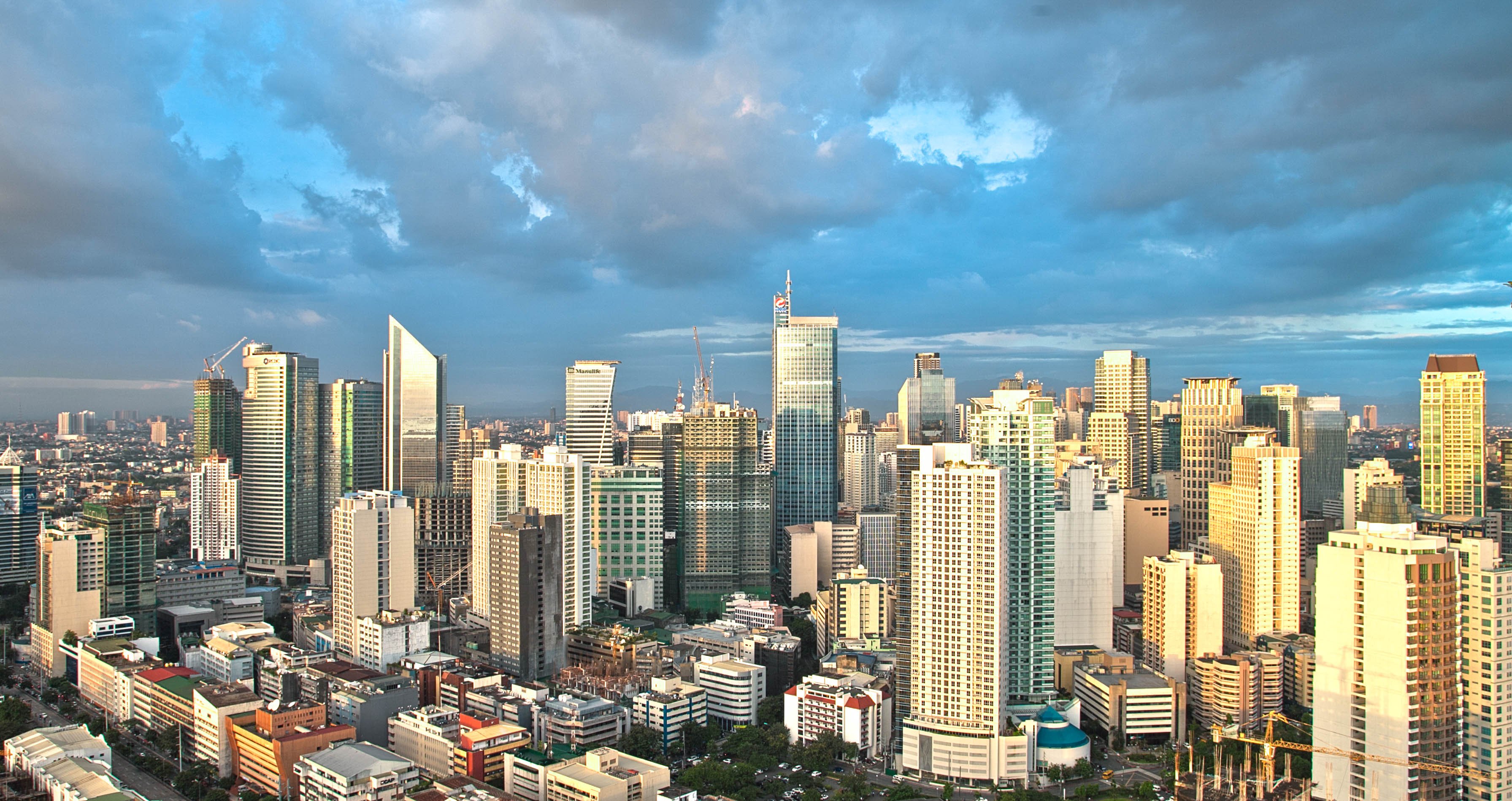 Manila cityscape flyspaces