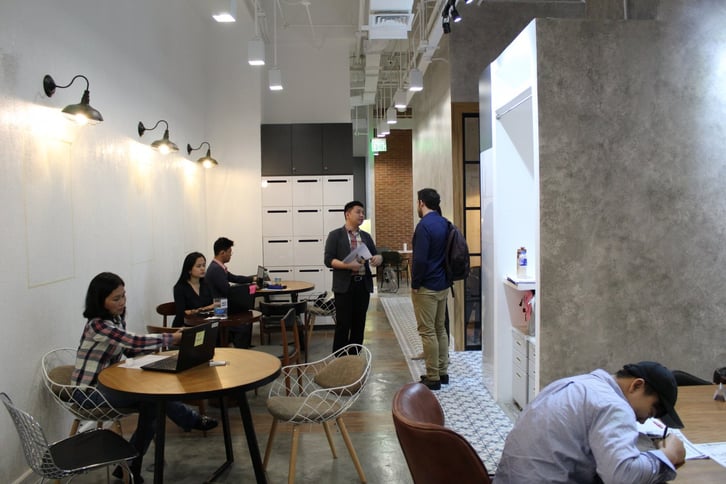 the study by enderun coworking desks