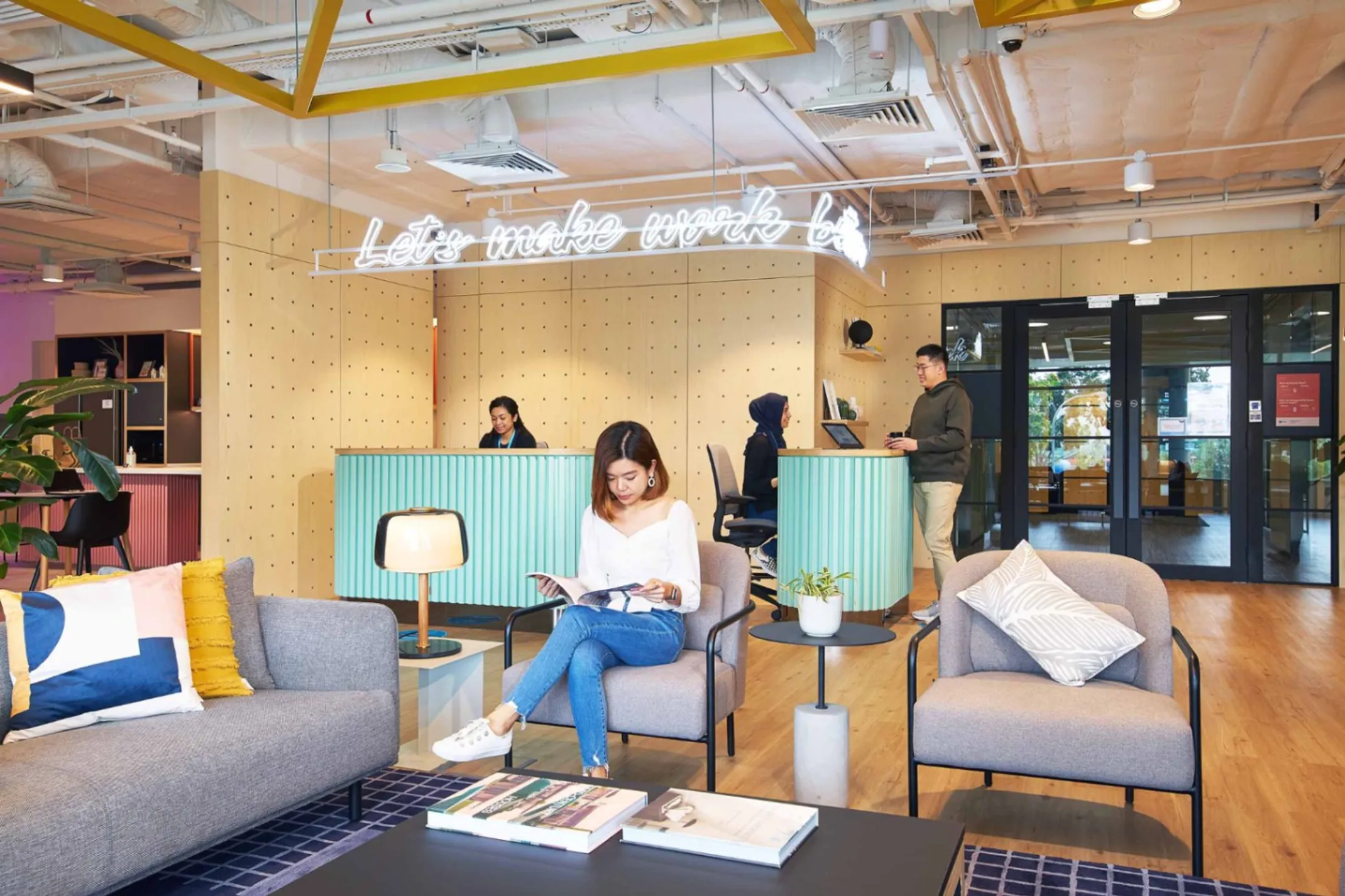 FlySpaces_Why People Thrive in Co-Working Spaces