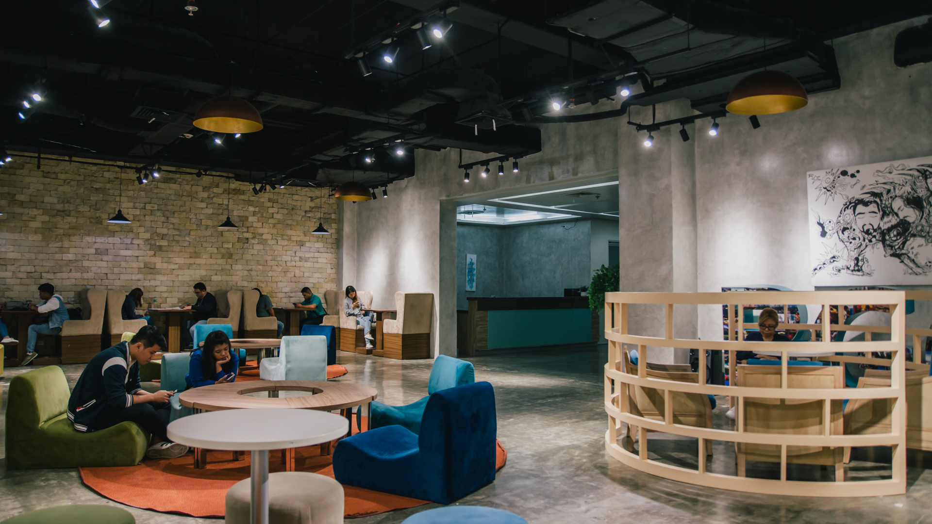 Challenges faced by zalora image